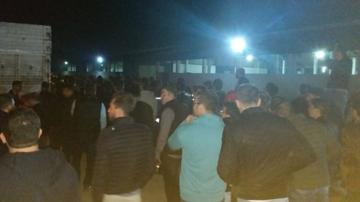 Çiftlik Bank mağdurları, Bursa'daki tesisi bastı