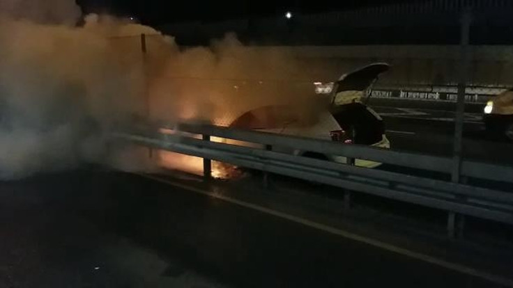 D-100 Karayolu'nda araç yangını