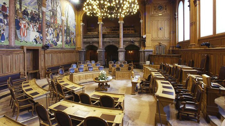 İsviçre Eyaletler Meclisi görüşecek gündem olmadığı için açılmadı