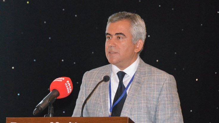 SBF Dekanı Kadir Gürdal istifa etti