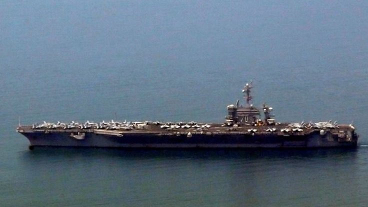 Vietnam'da 43 yıl sonra ABD savaş gemisi!