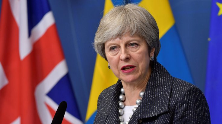 'İngiltere, Suriye müdahalesine katılmaya hazır'