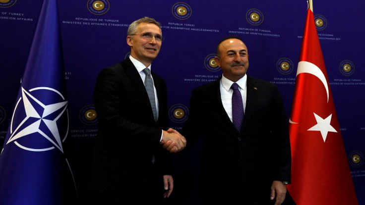 Çavuşoğlu: Macron Türkiye'ye gelmek istedi