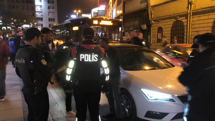 İstanbul'da 212 kişiye gözaltı