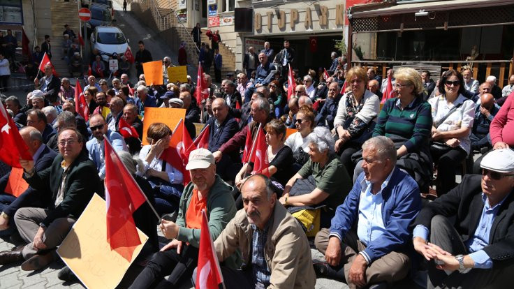 CHP'den Türkiye çapında OHAL'e karşı eylem - Sayfa 4
