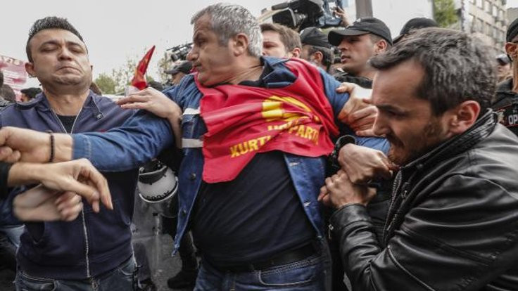 Taksim'e yürüyüşe polis engeli