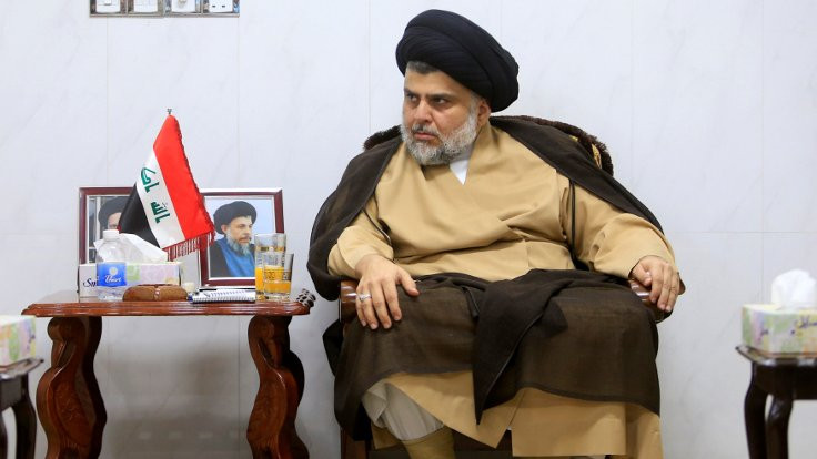 Sadr 'Önce protestocular, sonra siyaset' dedi!