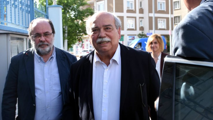 Yunan Parlamento Başkanı, Edirne'de tutuklu askerleri ziyaret etti