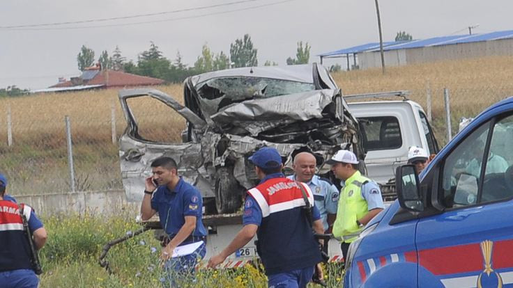 Eskişehir'de kaza: 5 kişi hayatını kaybetti