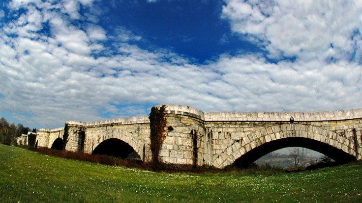 Bin 500 yıllık Justinianus Köprüsü restore ediliyor - Sayfa 1