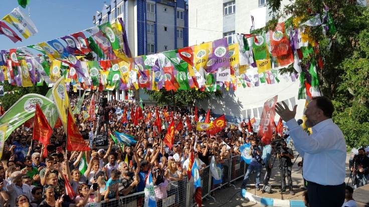 Temelli: Sınırsınız Erdoğan Marksizim Akademesi'ni bitirmiş
