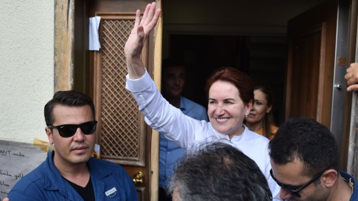 Akşener: Pazartesi genel merkezde olacağım