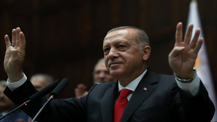 Erdoğan yeniden genel başkan
