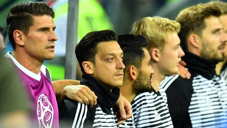 Vodafone'dan Mesut Özil'e ambargo iddiası