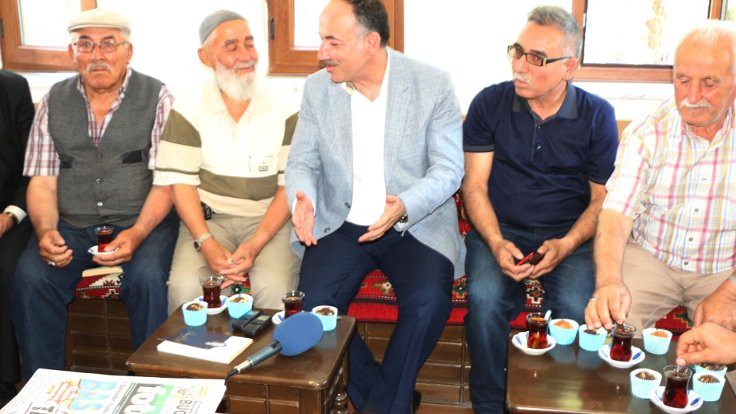 Kırıkkale'de millet kıraathanesi 'cup cake' ile açıldı