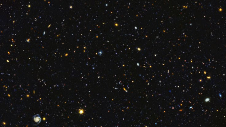 15 bin galaksinin fotoğrafı!
