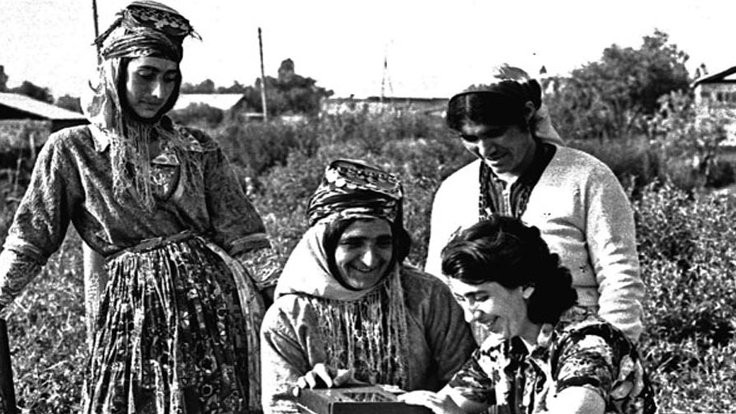 Sovyetler'e sesini duyuran Kürt dengbej
