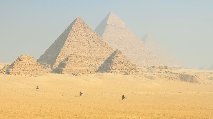 Mısır'dan Musk'a: Piramitleri uzaylılar inşa etmedi