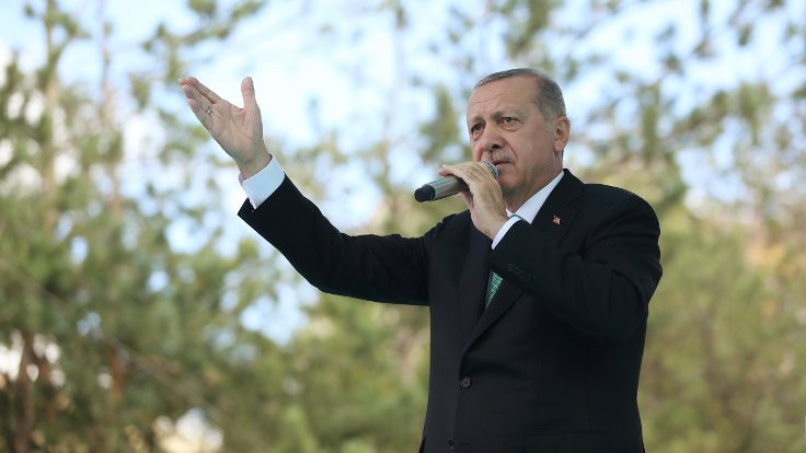 Cumhurbaşkanı Erdoğan: Neymiş dövizmiş, neymiş kurmuş, geçin o işi