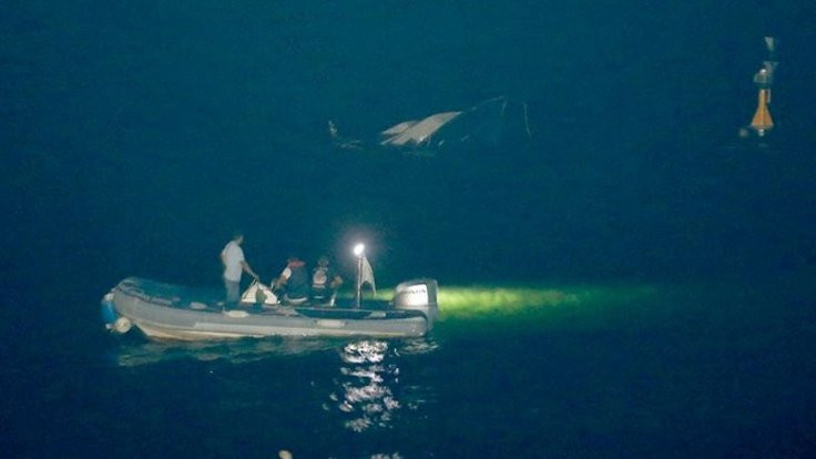 Beylikdüzü Kavaklı Sahili açıklarında tekne battı, bir kişi kayıp