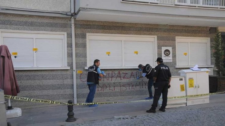 Eskişehir'de avukatlık bürosuna saldırı: HDP'li istemiyoruz