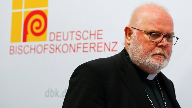 Alman Katolik Kilisesi istismar için özür diledi