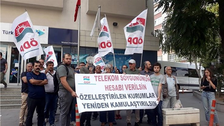 ÖDP'den Telekom protestosu