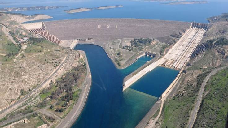 Atatürk Barajı'nı yapan Palet İnşaat iflas koruma istedi