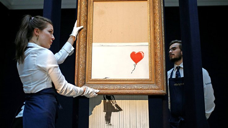 Banksy'nin eserinin neden yarısı parçalandı?