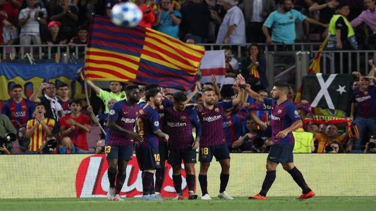 Barcelona 1 milyar dolar sınırını aşan ilk kulüp oldu