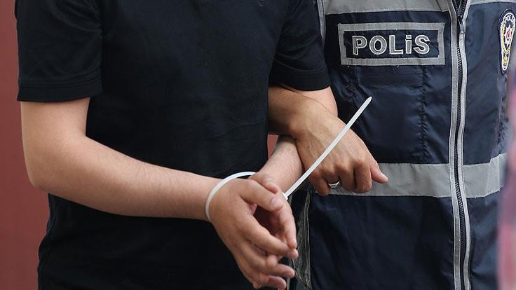 İzmir'de sosyal medya gözaltıları