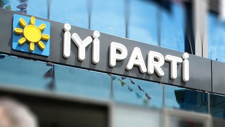 İzmir'de atama tepkisi: İYİ Parti ilçe başkanları istifa etti