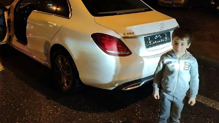 Kadirov 5 yaşındaki minik sporcuya Mercedes hediye etti