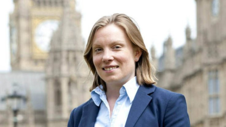 İngiltere Spor Bakanı Tracey Crouch istifa etti