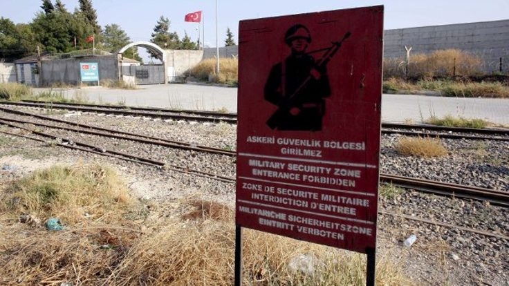 Gaziantep'te, sınırdaki 'özel güvenlik bölgesi' uygulaması uzatıldı