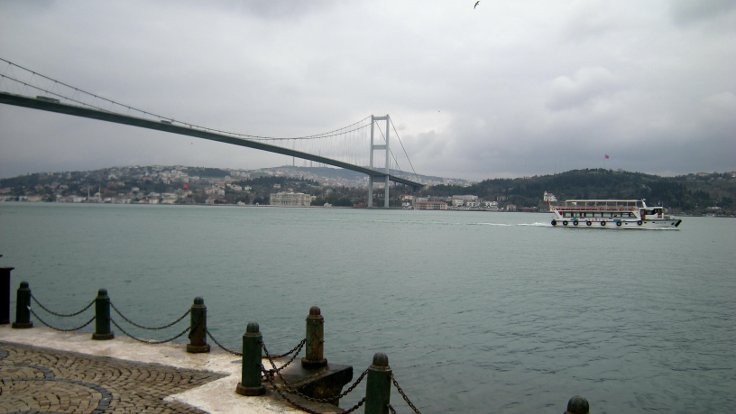 İstanbul Boğazı gemi trafiğine kapatıldı