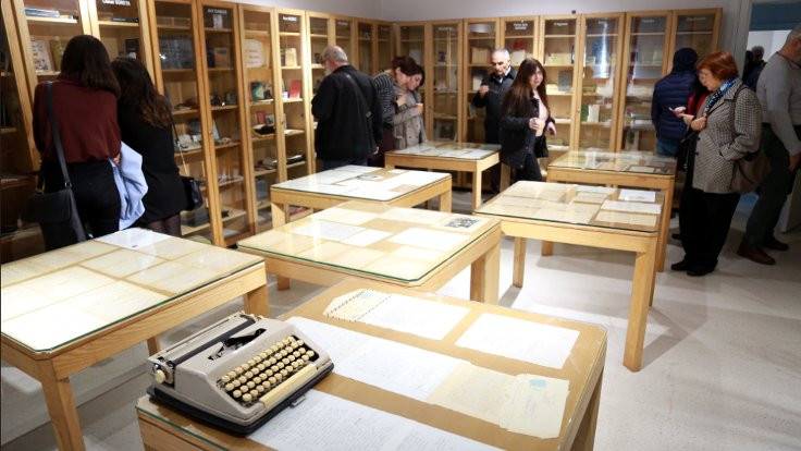 'Edebiyat Belgeliği' Kadıköy'de açıldı