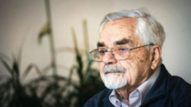 Prof. Dr. Bozkurt Güvenç hayatını kaybetti