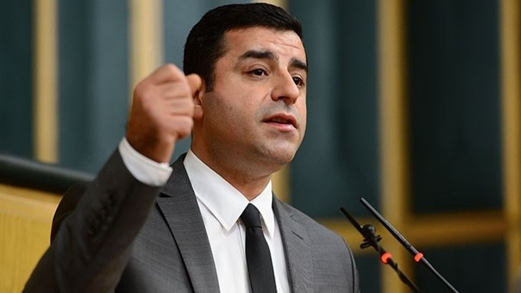 Demirtaş: Kadınlarla eşit olmak, zulüm iktidarını silmek için olmazsa olmaz