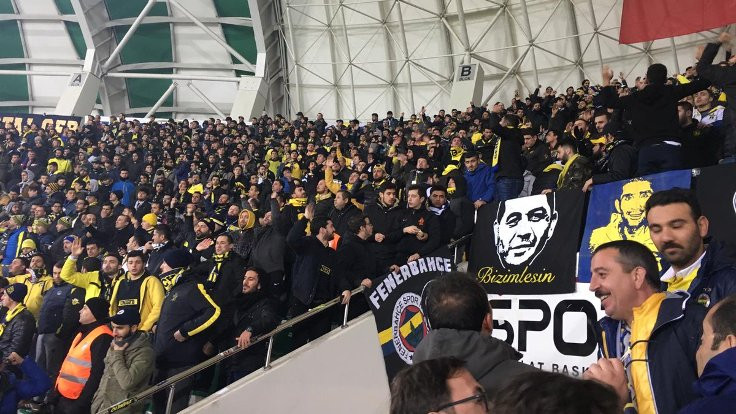 Maç öncesi kavga: 1 Fenerbahçe taraftarı yaralandı