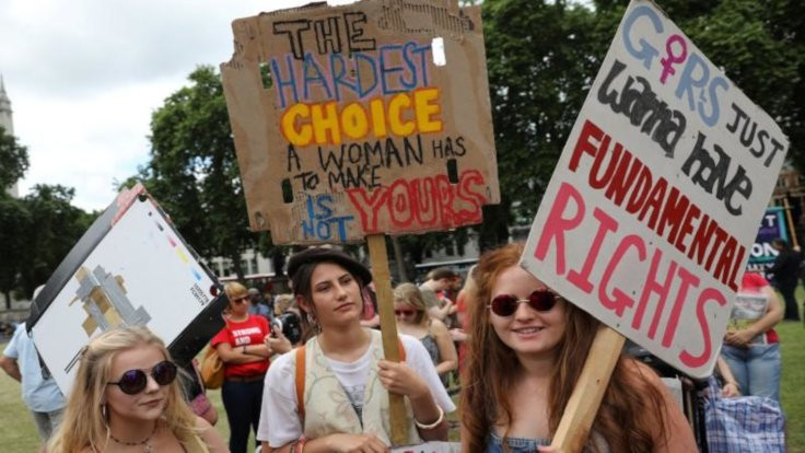 İrlanda'da kürtaj yasası onaylandı