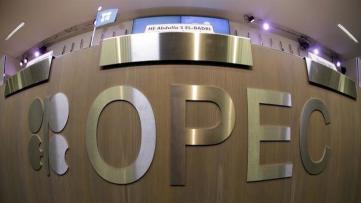 OPEC petrol üretimini 800 bin varil kısacak