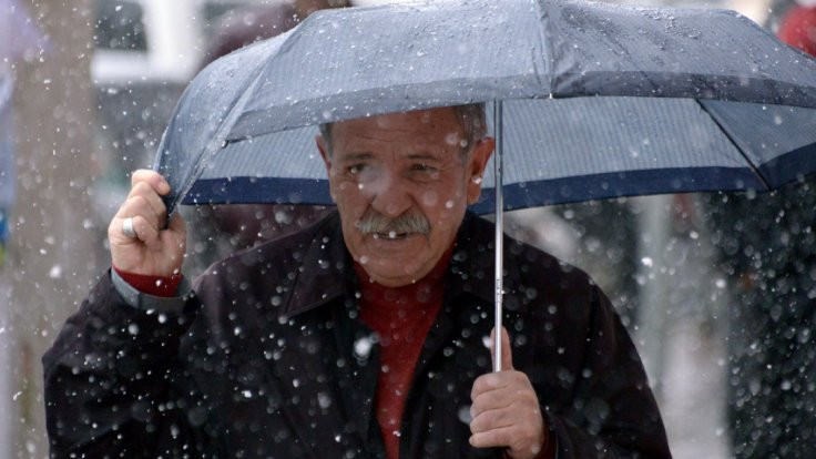 Marmara'ya 'yağış ve toz aşımı' uyarısı