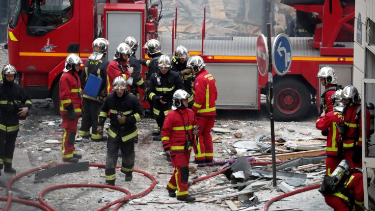 Paris'te gaz patlaması: 4 kişi yaşamını yitirdi!