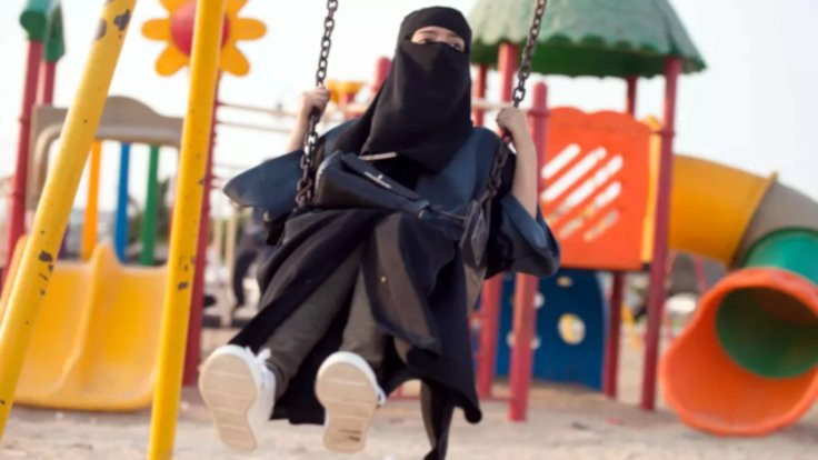 Suudi kadınlardan peçe eylemi