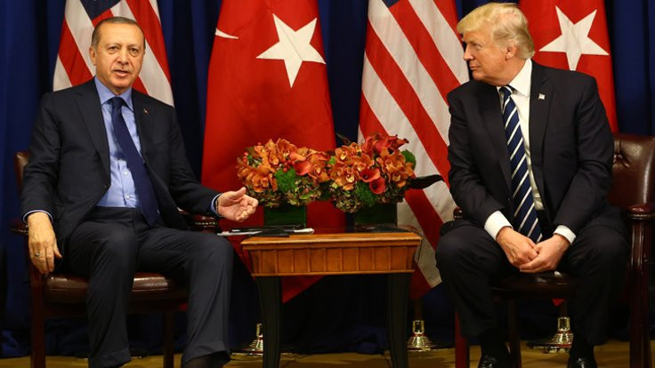 Cumhurbaşkanı Erdoğan'dan Trump'a Menbic taziyesi
