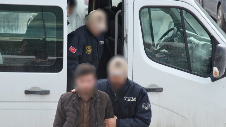 Van'da üç kişi tutuklandı