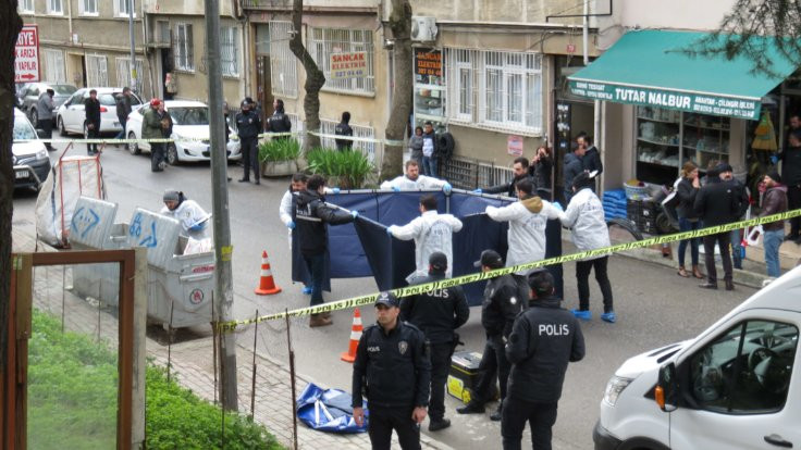 Kadıköy'de çöp konteynerinde kadın bacakları bulundu