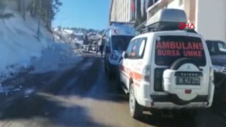 Uludağ'da kar kütlesi düştü: 6 kişi kurtarıldı
