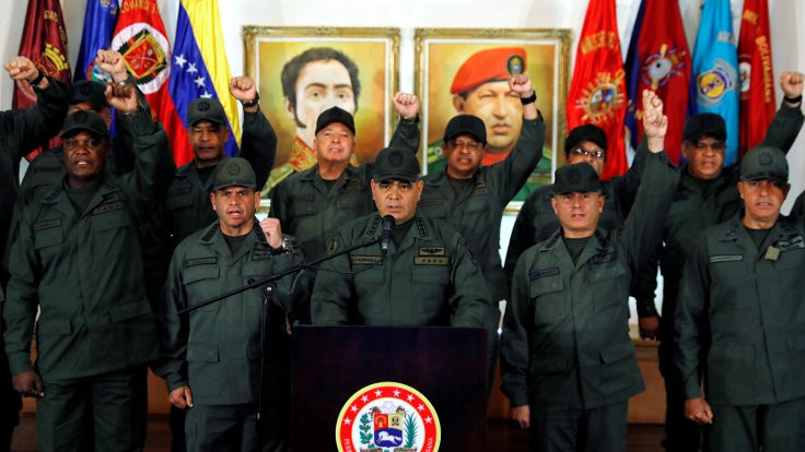 Venezuela Savunma Bakanı Lopez: Cesetlerimizi çiğnemeleri gerekecek